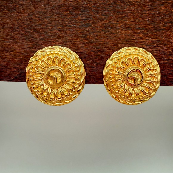 St. John Jewelry - St John Vintage Gold Tone SJ Logo Sunburst Clip On Button Earrings 1.25 Inch